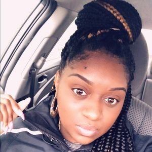 Meet your Posher, Ashley